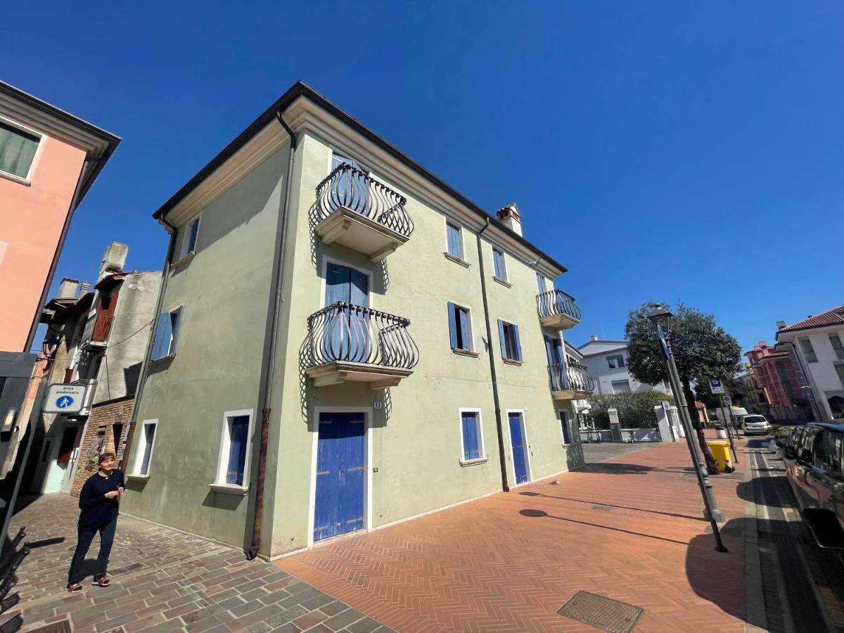 Apartament Trilocale Vista Mare Con 2 Bagni Nel Centro Storico - Agenzia Cocal Caorle Zewnętrze zdjęcie